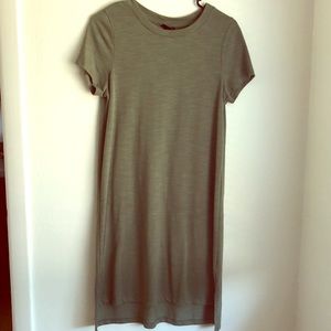High low green t-shirt dress